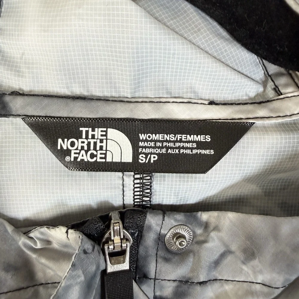 The North Face Flyweight Jacket‎ Women's Small White/Black Tie Dye Hooded Light